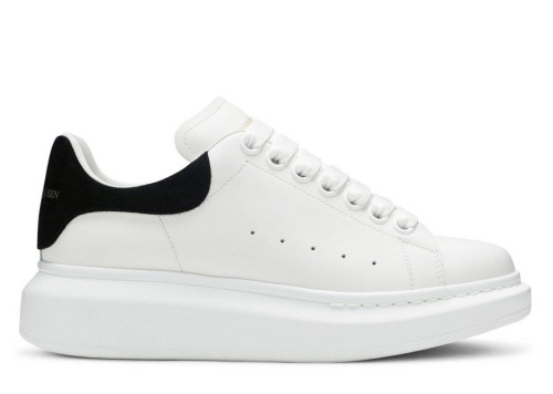 Alexande* McQuee* Oversized Sneaker 'White Black'