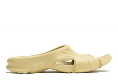 Balenciag* Mold Slide Sandal Beige