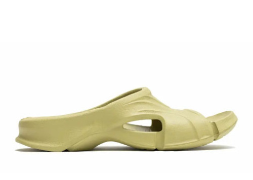 Balenciag* Mold Slide Sandal Avocado