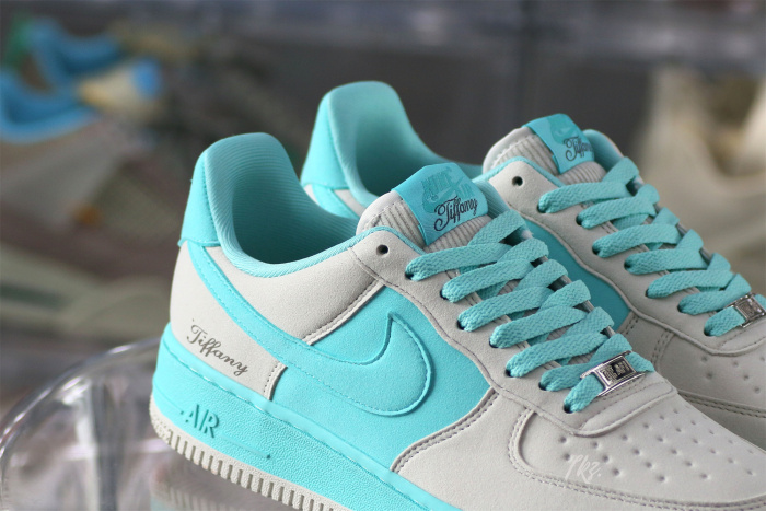 Custom Tiffany x Air Force 1 White Blue