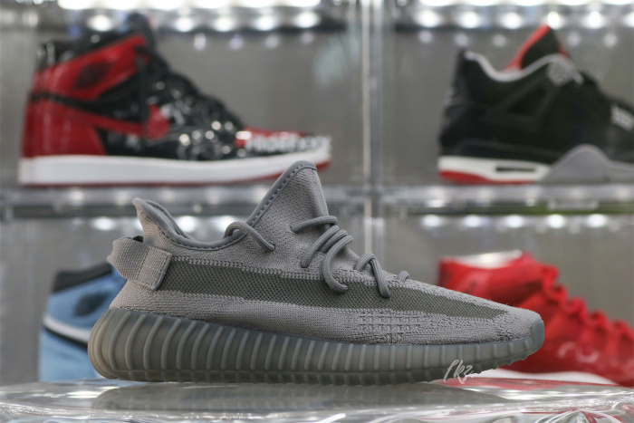 Yeezy Boost 350 V 2 Steel Grey 2023