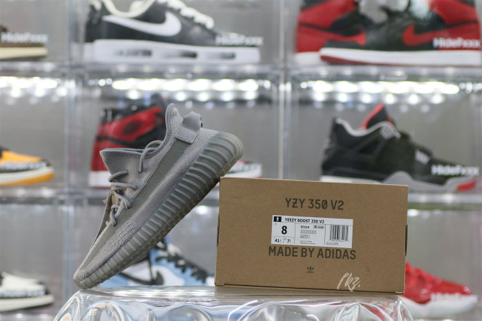 Yeezy Boost 350 V 2 Steel Grey 2023