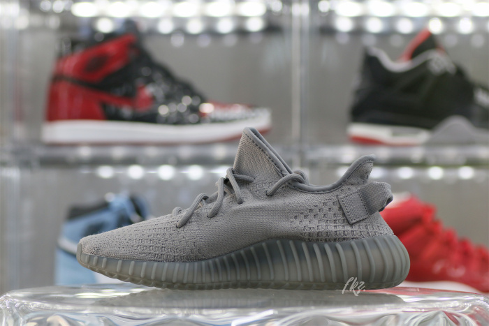 Yeezy Boost 350 V 2 Steel Grey 2023