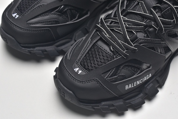 Balenciag* Tess S. Gomma Trek Sneaker
