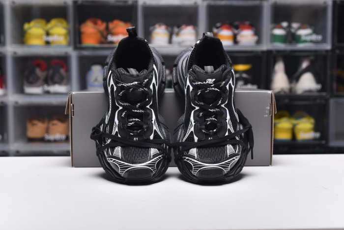 Balenciag* 3XL Sneaker 'Worn‑Out ‑ Black White'