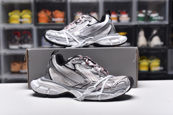 Balenciag* Women's 3XL Track Mesh