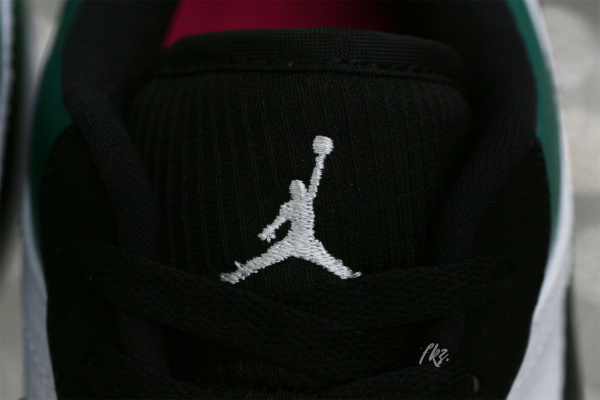 Air Jordan 1 Low Mystic Green 2019