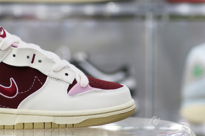 Nike Dunk Low Disrupt 2 Valentine's Day 2023
