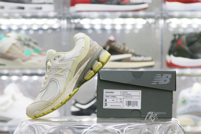 New Balance 2002R AURALEE White