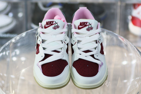 Nike Dunk Low Disrupt 2 Valentine's Day 2023
