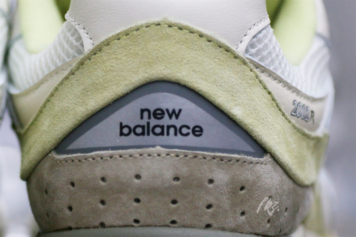 New Balance 2002R AURALEE White