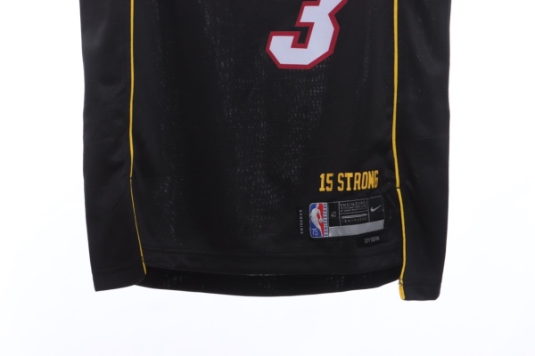 Heat Retro City Edition Wade No. 3 Jersey