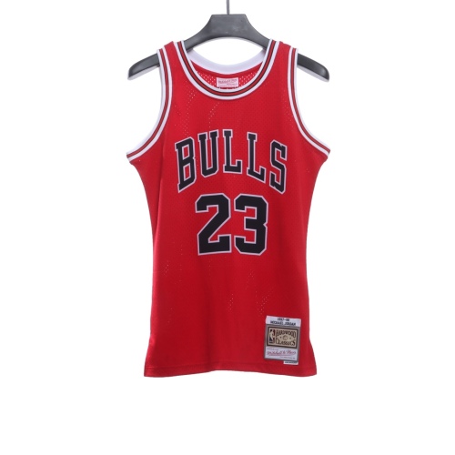 Bulls jersey No. 23