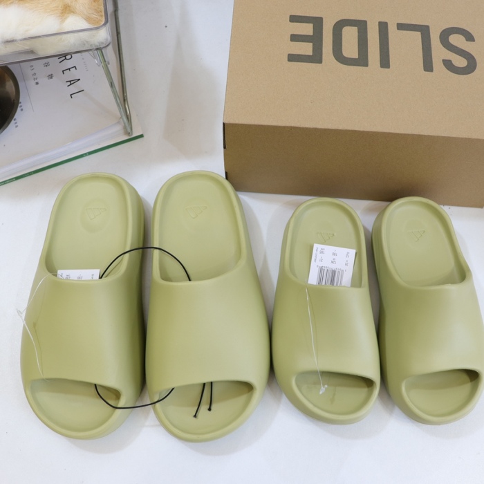 Adidas Yeezy Slide Resin (Kids)