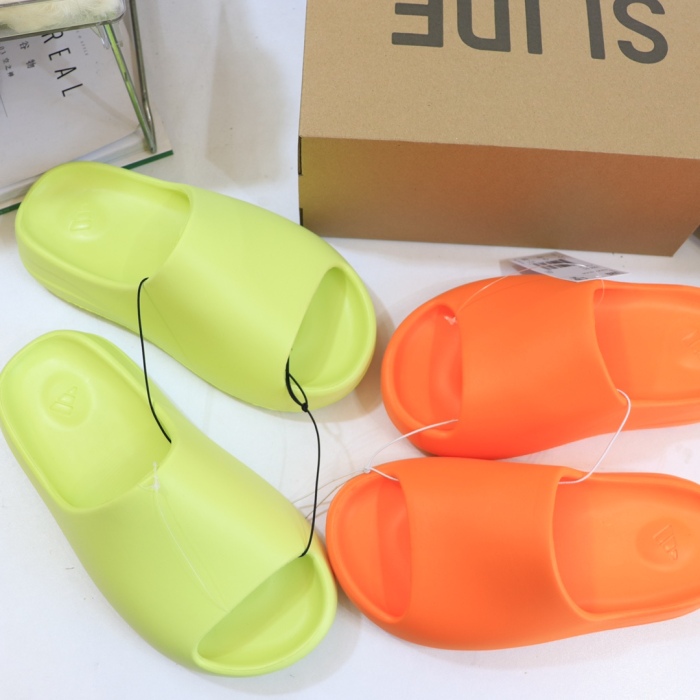 Adidas Yeezy Slide  'Glow Green' Kids