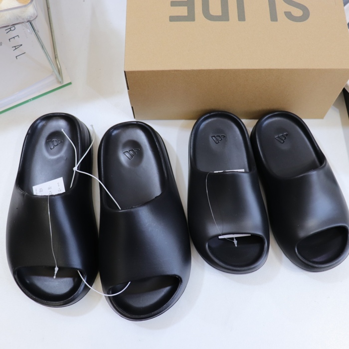 Adidas Yeezy Slide Onyx (Kids)