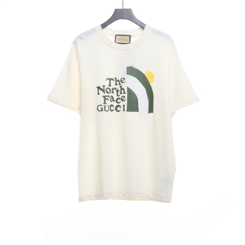 Gucc* co-signed the north graffiti logo with short sleeves