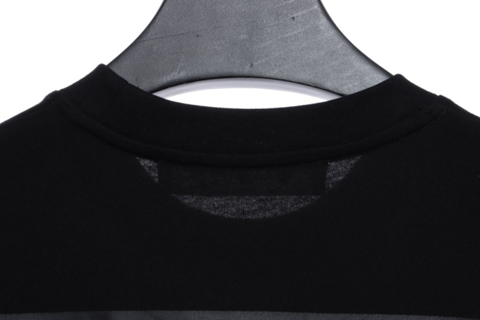OW overlapping arrowhead pattern printing short sleeves