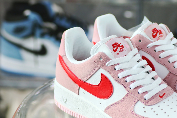 Nike Air Force 1 Low '07 QS Valentine's Day Love Letter
