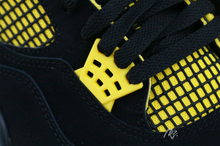 Air Jordan 4 Retro Thunder 2023（A1）