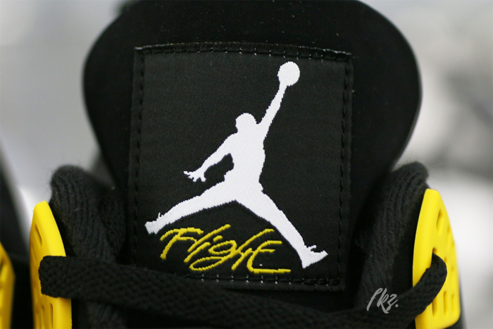 Air Jordan 4 Retro Thunder 2023（A1）
