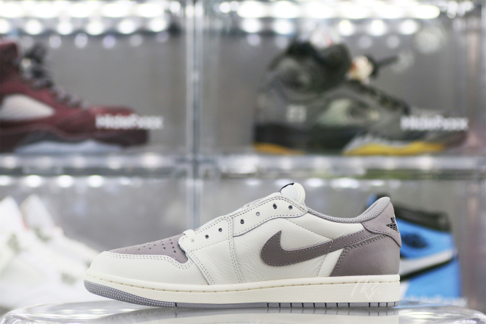 Air Jordan 1 Low OG Atmosphere Grey 2023