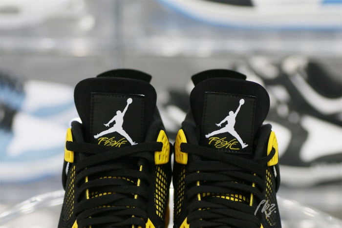 Air Jordan 4 Retro Thunder 2023（A1）