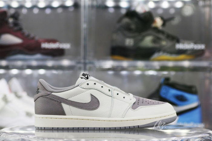 Air Jordan 1 Low OG Atmosphere Grey 2023