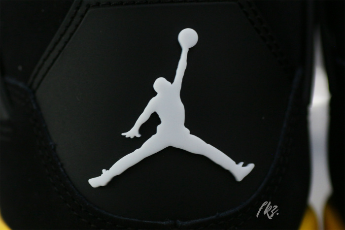 Air Jordan 4 Retro Thunder 2023（A1）