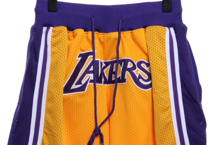 NBA vintage Los Angeles Lakers shorts