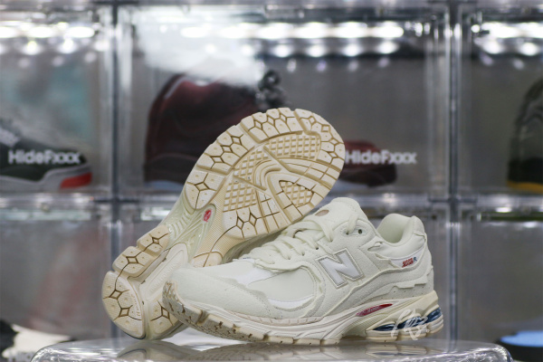 New Balance 2002R Protection Pack Sea Salt