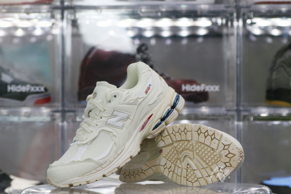 New Balance 2002R Protection Pack Sea Salt