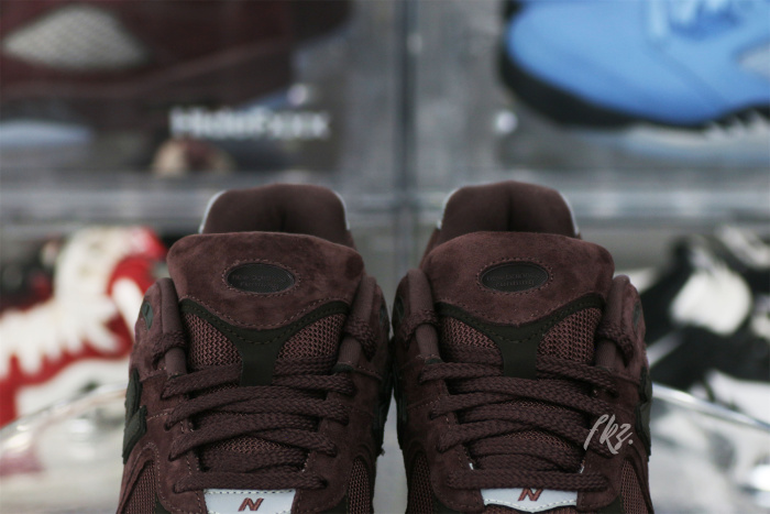New Balance 2002R Black Fig