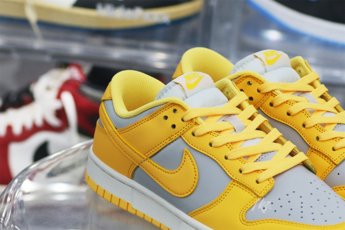 Nike Dunk Low Citron Pulse (Women's)