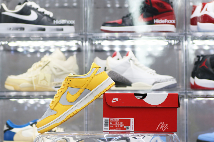 Nike Dunk Low Citron Pulse (Women's)