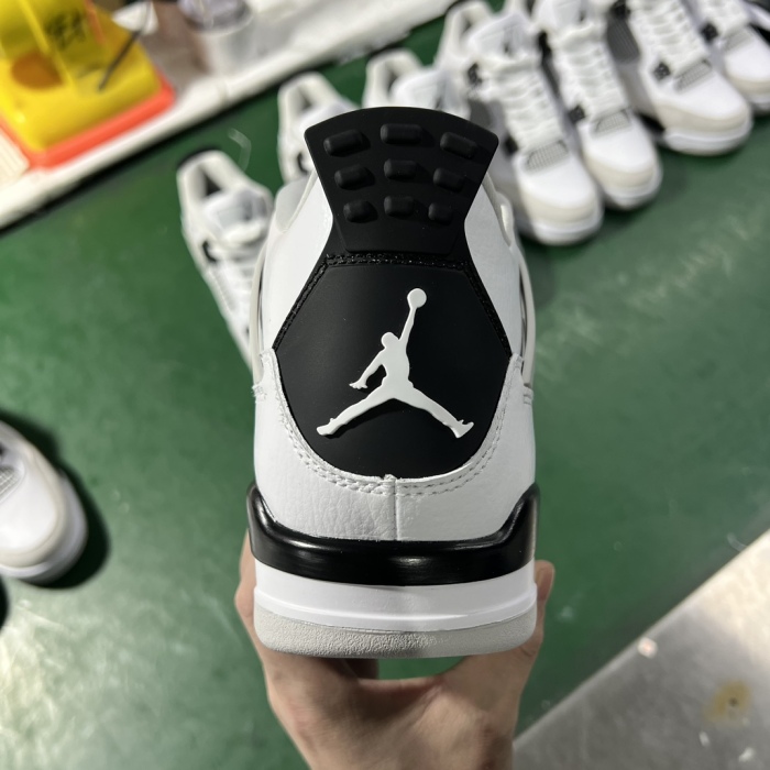 Air Jordan 4 Retro  Military Black (LN5 A1 Batch)
