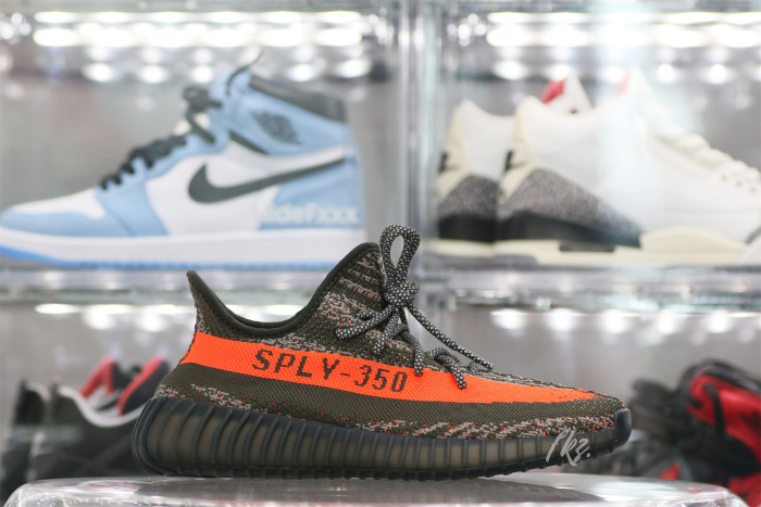 Yeezy Boost 350 V2  Carbon Beluga  2023