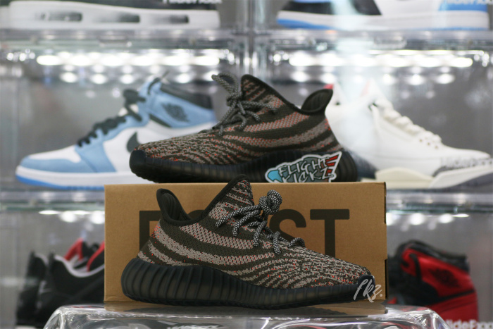 Yeezy Boost 350 V2  Carbon Beluga  2023
