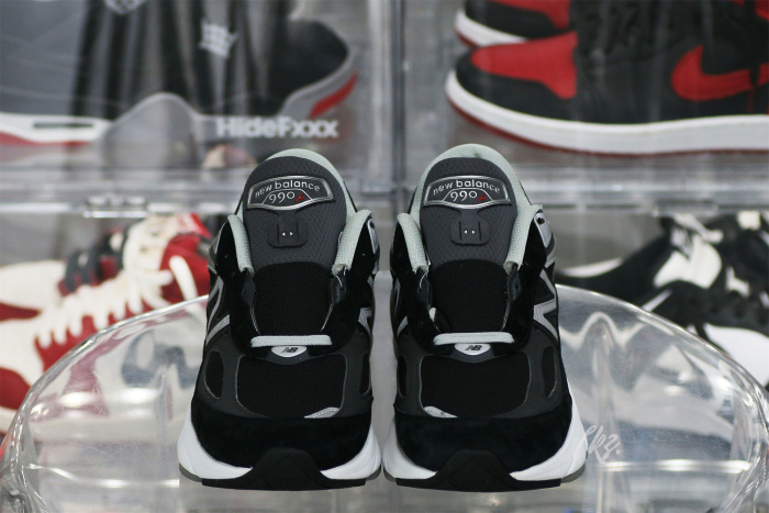 New Balance 990v6 MiUSA Black Grey White
