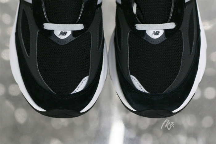 New Balance 990v6 MiUSA Black Grey White