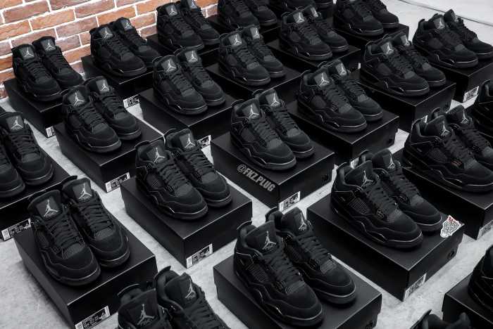 Air Jordan 4 Retro 'Black Cat' – EKICKS