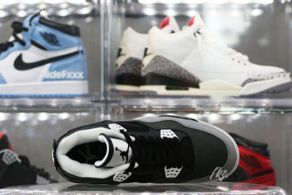 Air Jordan 4 Retro Fear Pack