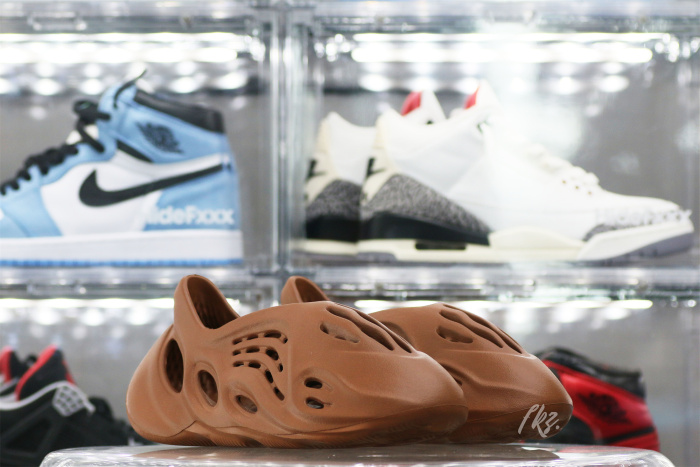 Adidas Yeezy Foam RNNR Mist GV6774