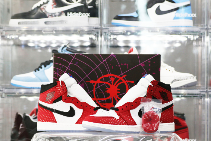 Air Jordan 1 High Og  Spiderman  2018