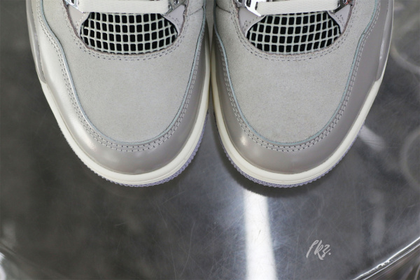 Air Jordan 4 “Frozen Moments”