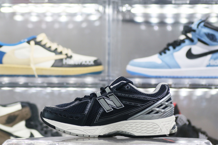 New Balance 1906R Eclipse