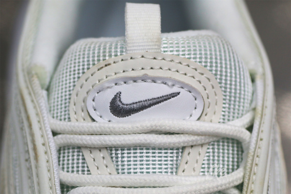 Nike Air Max 97 Triple White Wolf Grey 2017