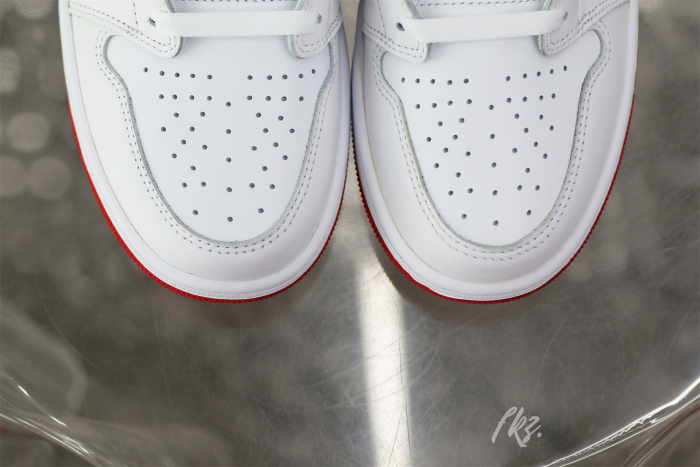 Air Jordan 1 Low  University Red