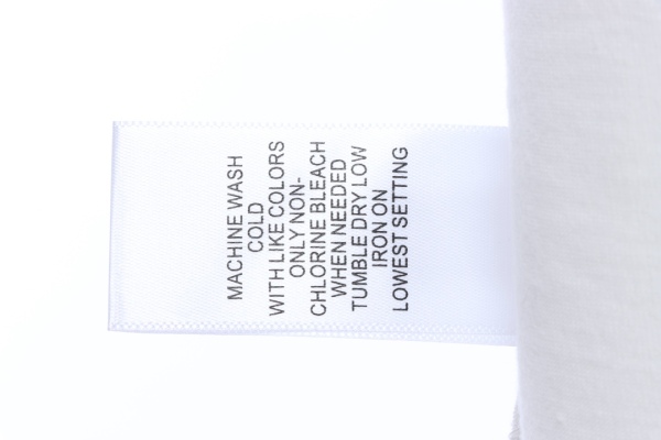 Essentials back silicone letter short sleeve