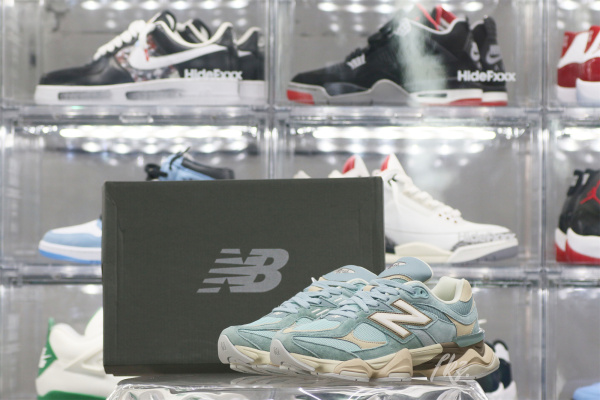New Balance 9060 Blue Haze